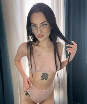 Анкета проститутки Ариночка - город Красносельское, 19 лет, №2305